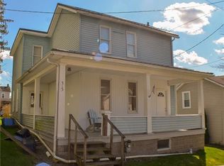 515 N 7th St, Apollo, PA 15613