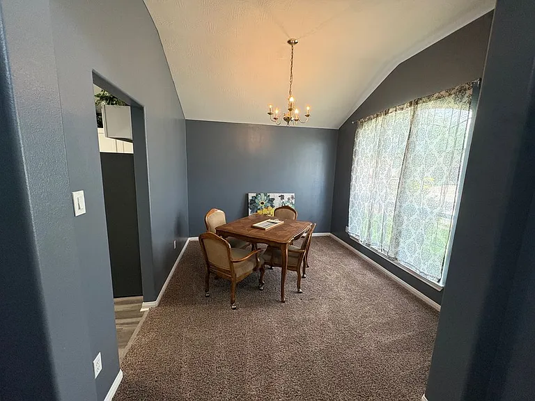 2403 Orchard Run Way — Photo 5