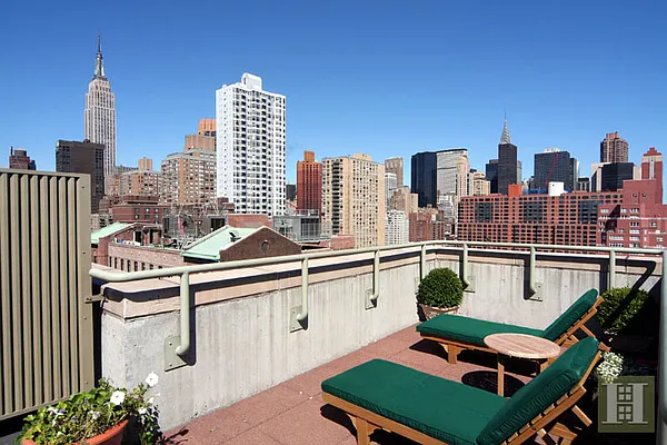 Sold by Halstead Real Estate | media 15