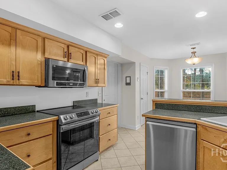 102 Egrets Way Ln — Photo 4