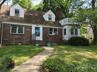 696 Valley St, Maplewood, NJ 07040