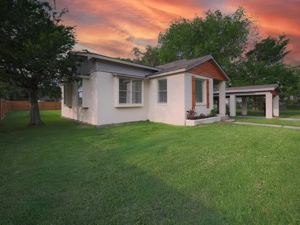 536 Stimpson St, Baytown, TX 77520