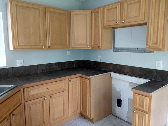 5th image of 4654 Kimberly Dr