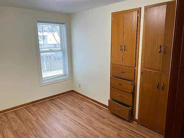 209 2nd St NW #1-2 — Photo 8