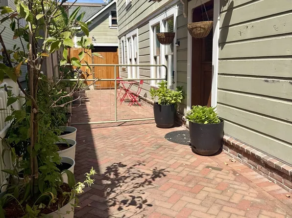 18 1st St #2, San Rafael, CA 94901