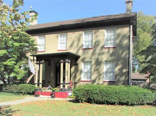 1215 Washington Ave, Alton, IL 62002