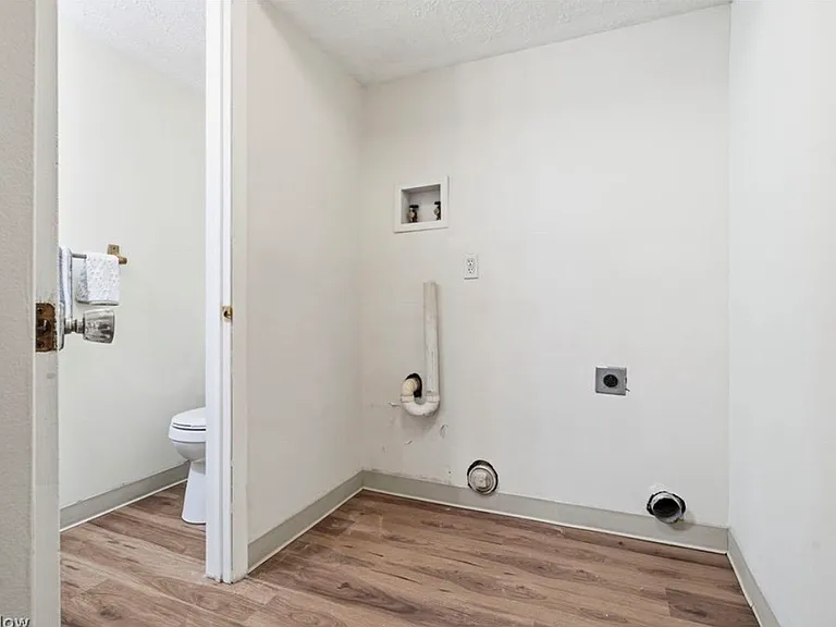 13624 Oakbrook Dr #1 — Photo 6