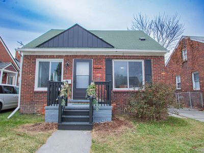 20912 Universal Ave, Eastpointe, MI, 48021