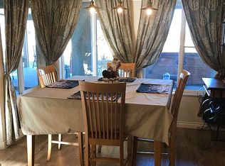 9980 Bellflower St, Oak Hills, CA 92344