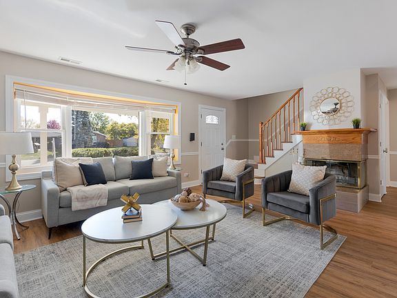5th image of 1830 Shakespeare Ct