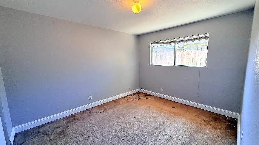 2 bed, 900 sqft, $1,795 — Photo 4