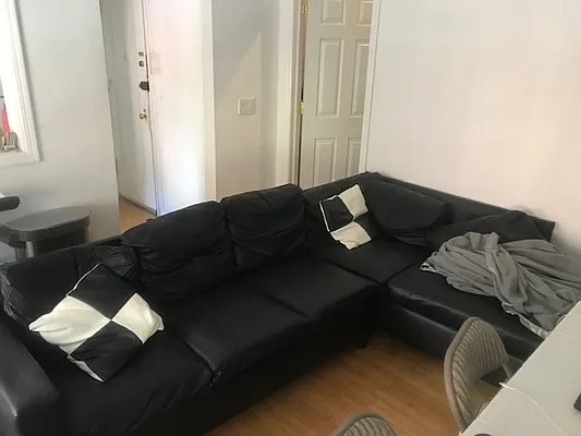 Rented by Aryeh Realty | media 9