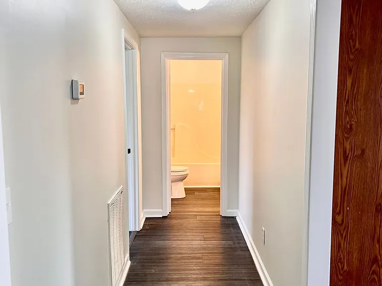 1438 Franklin St — Photo 10