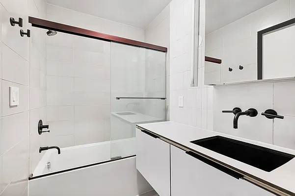 Rented by Corcoran | media 5