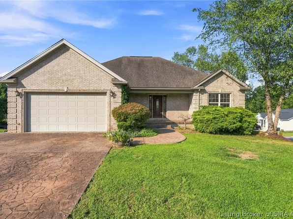 417 Pine Drive Circle, Henryville, IN 47126