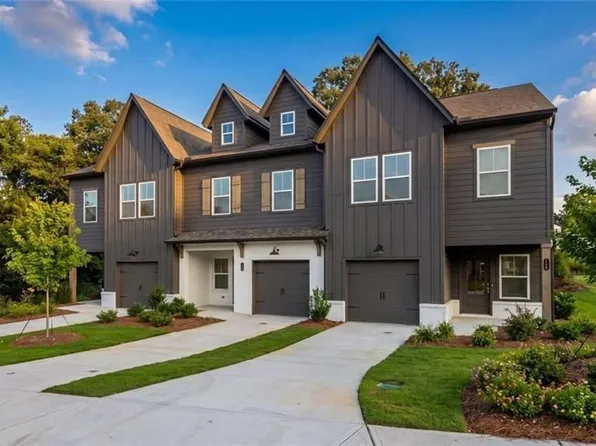74 Fausett Ln, Dawsonville, GA 30534
