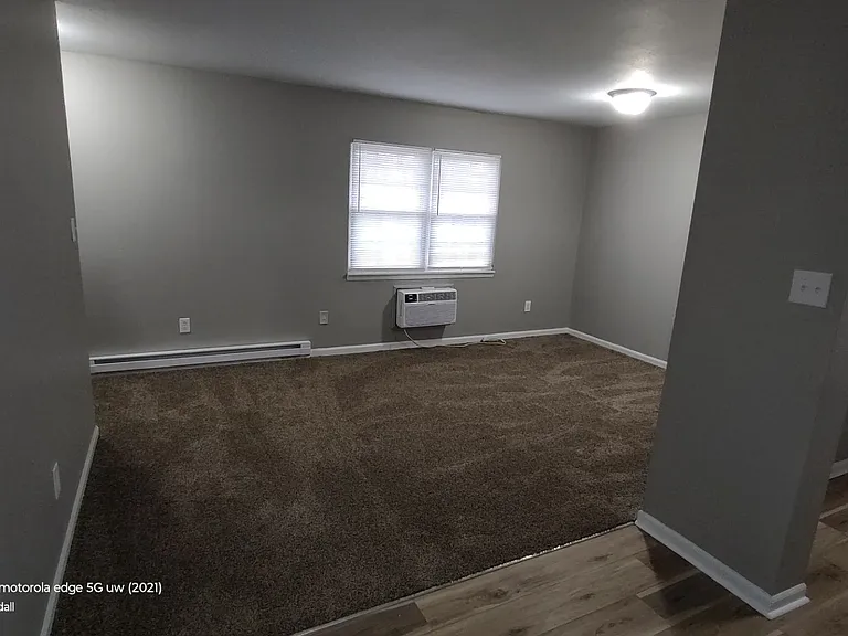 Phoenix Apartments — Photo 5