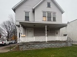809 E Main St #4, Niles, MI 49120