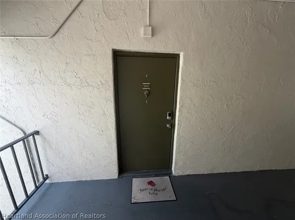 7921 SW 104th St APT 211-F, Miami, FL 33156