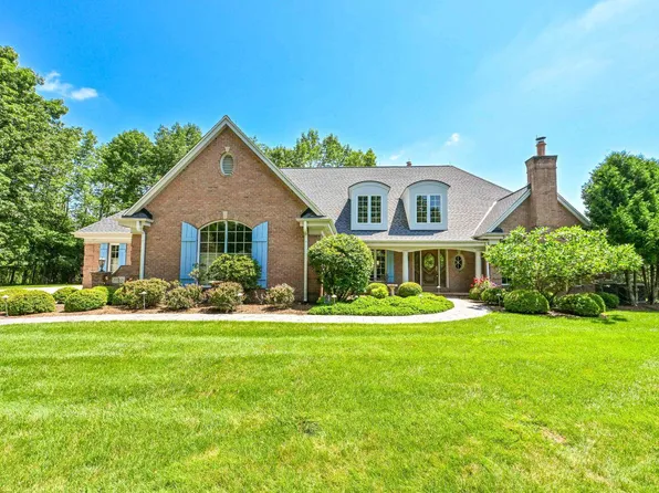 11920 North Wilderness COURT, Mequon, WI 53092