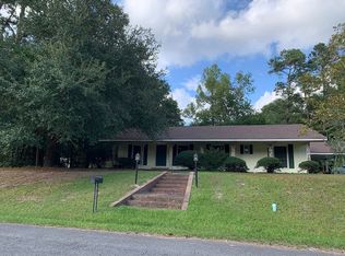 1102 Redbud St, Woodville, TX 75979