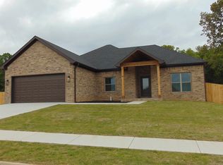49 Ridge View St, Vilonia, AR 72173