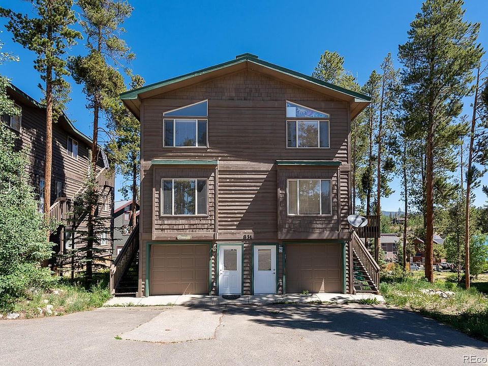 1st image of 831 Mink Ln #3