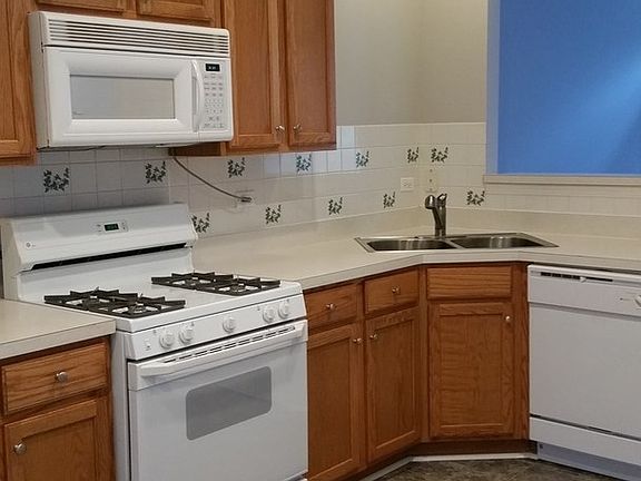 4th image of 1386 Redbridge Ct