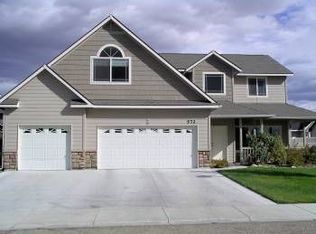 572 S Blackoak Ave, Kuna, ID 83634