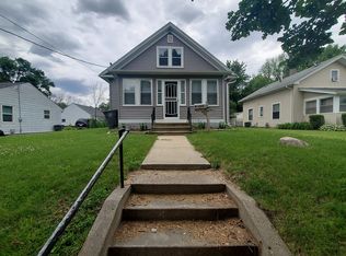 725 Grandview Ave, Des Moines, IA 50316