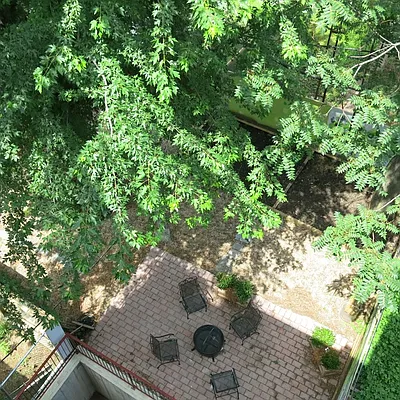 Rented by Nooklyn NYC LLC | media 28