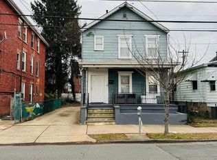 32 Bartlett St, New Brunswick, NJ 08901