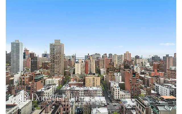 Sold by Douglas Elliman | media 10