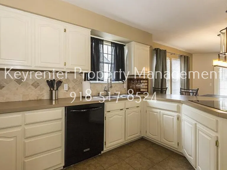 1228 W 112th Dr S — Photo 19