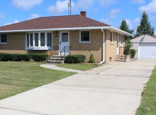 3530 30th St, Kenosha, WI 53144