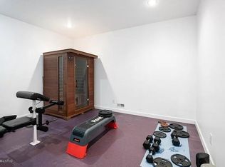 66 SW 6th St #3809, Miami, FL 33130