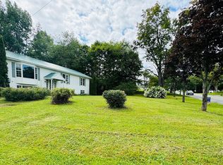 93 Houlton St, Patten, ME 04765