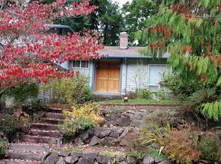16640 SE 17th St, Bellevue, WA 98008