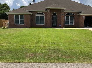 2096 Aurora Dr, Navarre, FL 32566