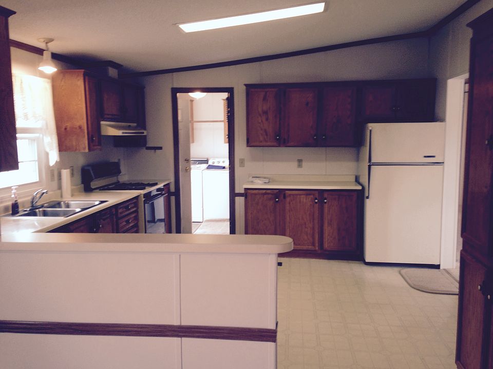 1st image of 21 Juniper Ln