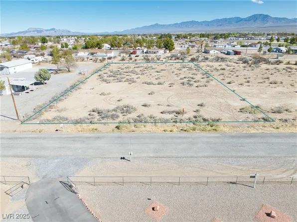 1890 Bank Ave, Pahrump, NV 89048