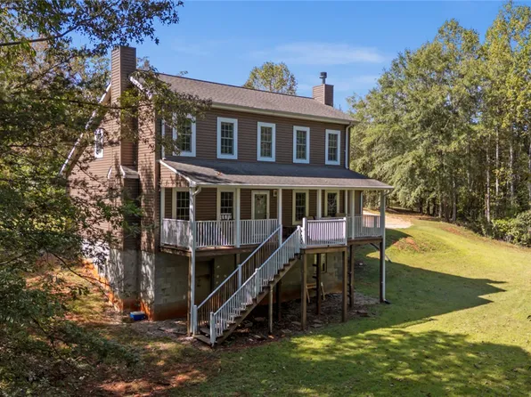 621 Burns Mill Rd, West Union, SC 29696