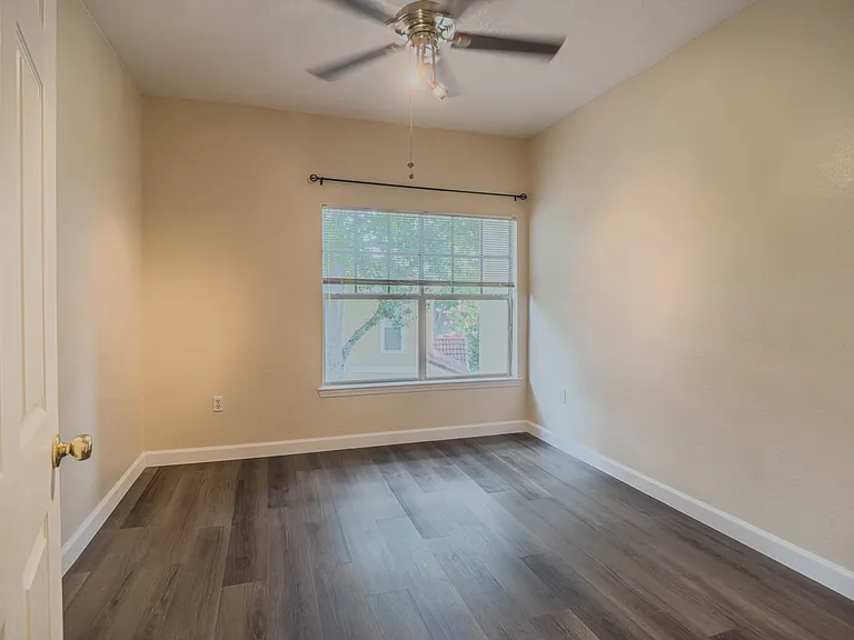 2226 Arbor Lakes Cir #2226 — Photo 15