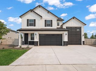 1354 Stirling Mdws, Saint Middleton, ID 83644