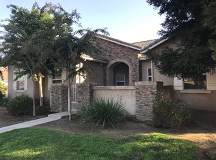 1349 E Dorothea Ave, Visalia, CA 93292