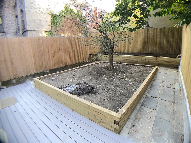746 Driggs Ave #GRD — Photo 18