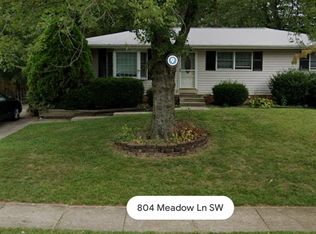 804 Meadow Ln SW, Vienna, VA 22180