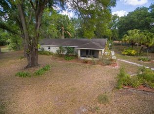 7402 W Knights Griffin Rd, Plant City, FL 33565