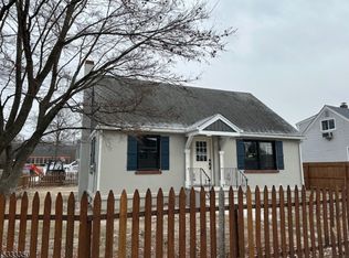 210 Baker St, Dover, NJ 07801