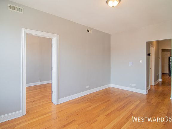 5th image of 3023 W Diversey Ave #3